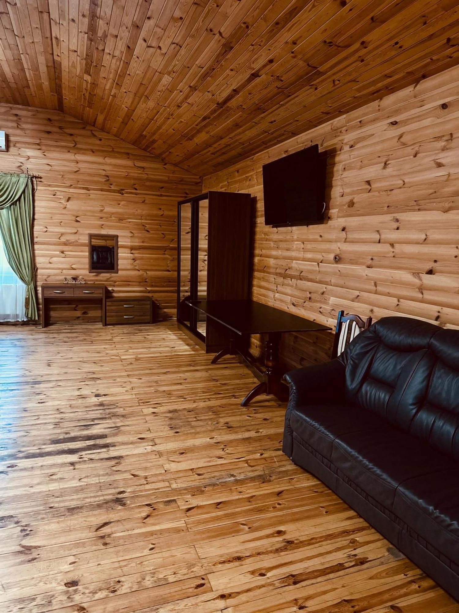 Райский Дворик Pogreby  Екстериор снимка
